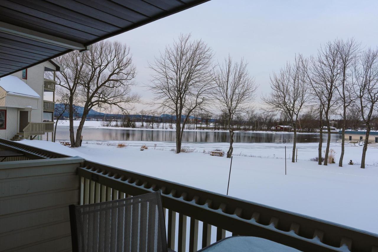 Magog Waterfront Condo Luaran gambar